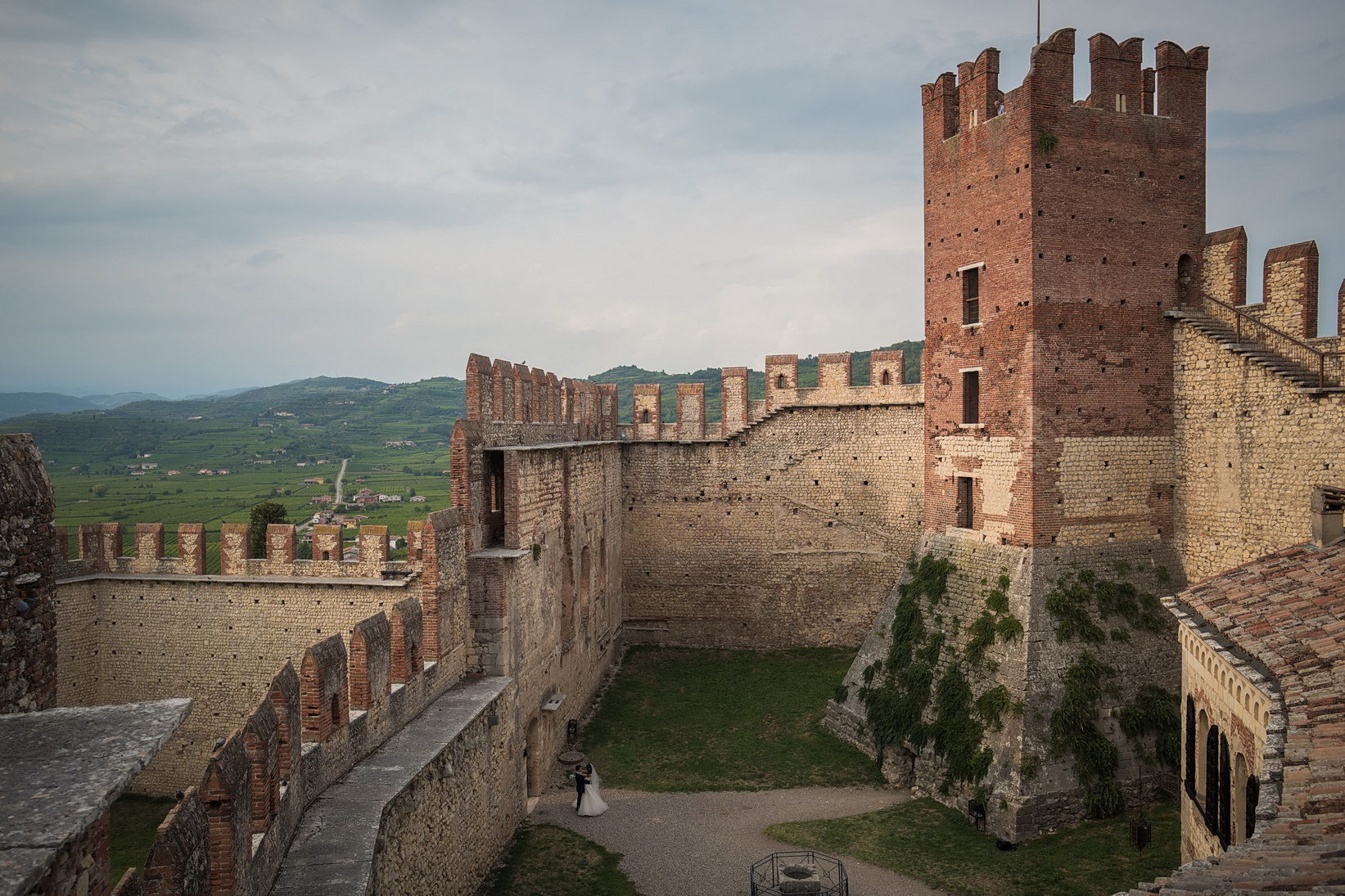 Destination Weddings photographer Verona