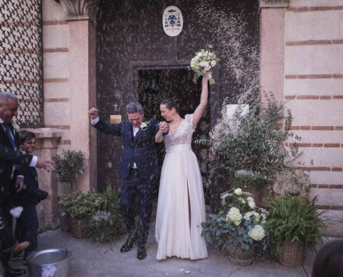"Enfatizziamo la vostra gioia con ritratti di matrimonio che emozionano e commuovono."